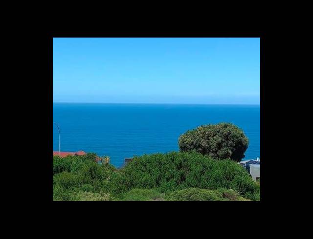 LAND FOR SALE IN DANA BAY